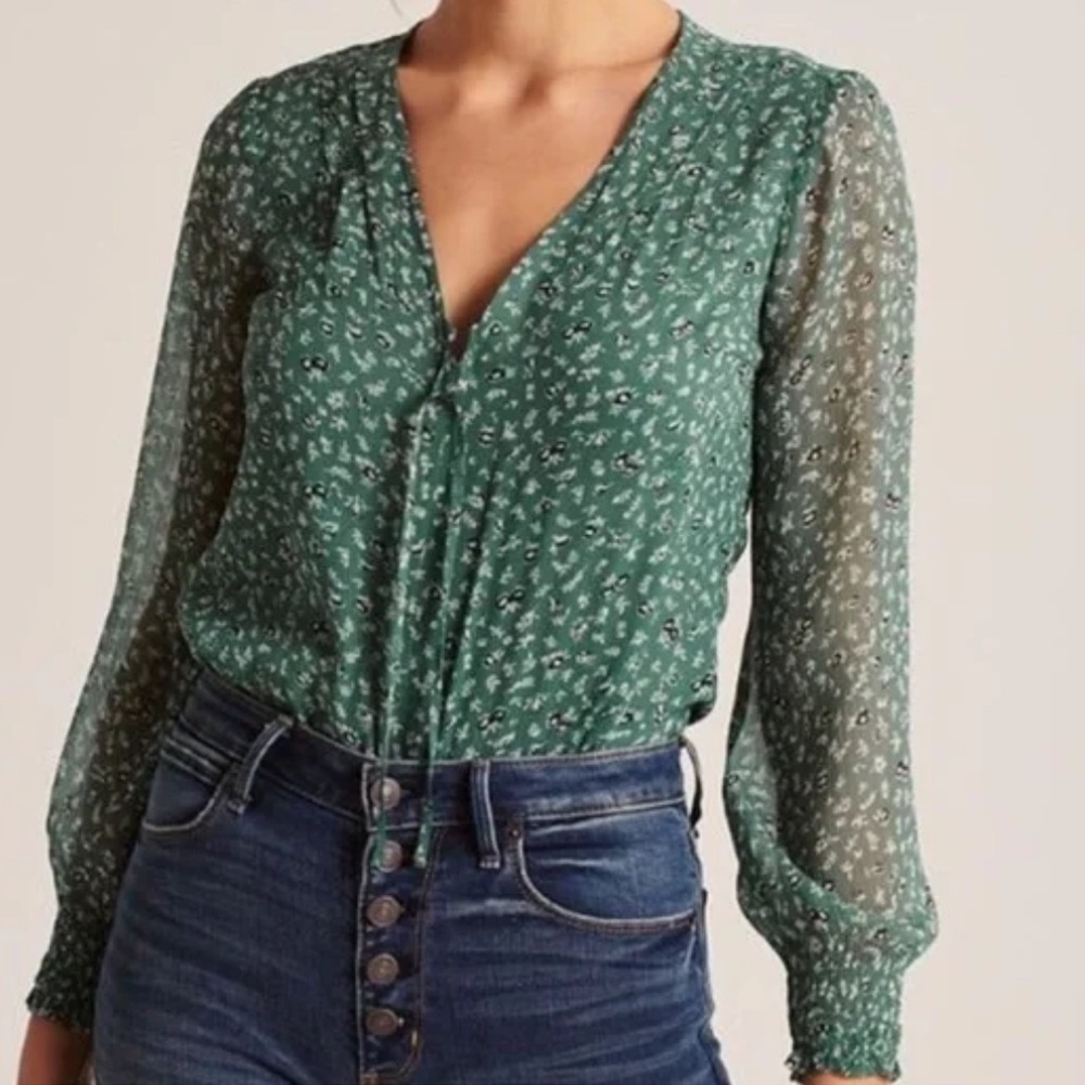 Abercrombie & Fitch Green Floral Sheer V-Neck Body Suit